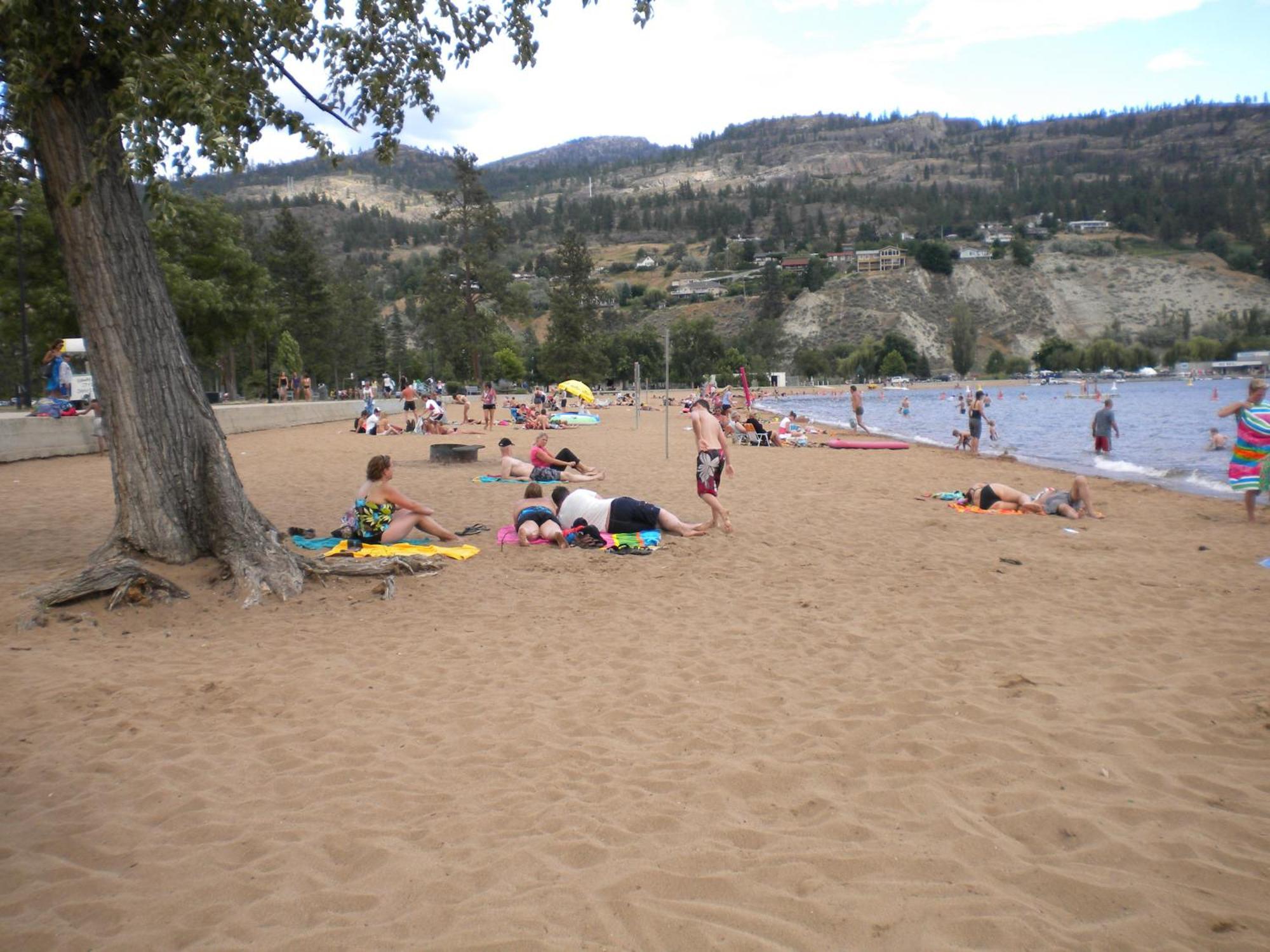 Holiday House Motel Penticton Dış mekan fotoğraf