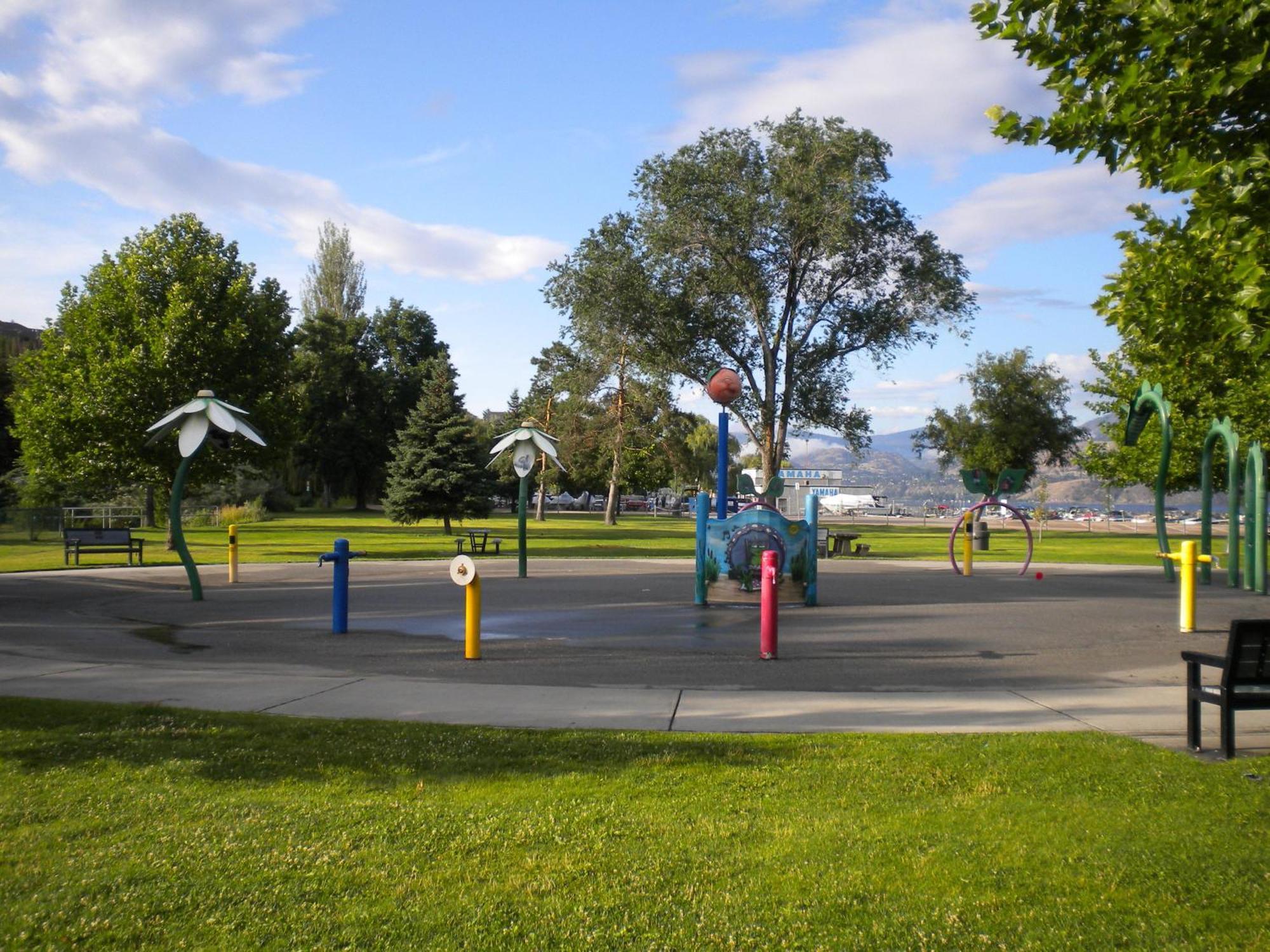 Holiday House Motel Penticton Dış mekan fotoğraf