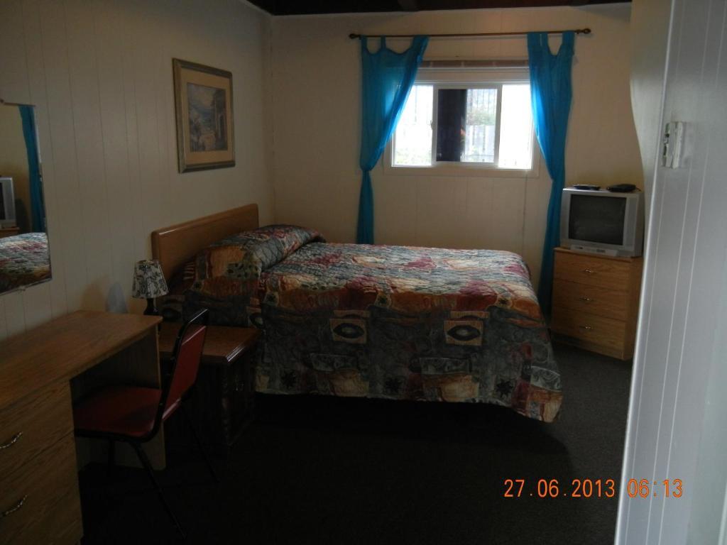 Holiday House Motel Penticton Oda fotoğraf