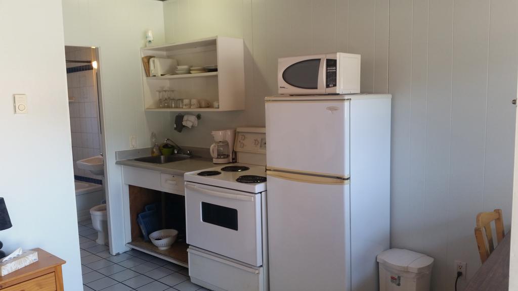 Holiday House Motel Penticton Dış mekan fotoğraf