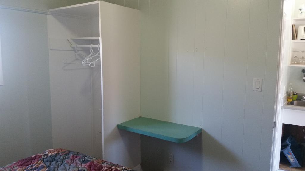 Holiday House Motel Penticton Dış mekan fotoğraf